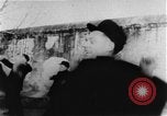 Image des prisonniers de guerre Chine, 1951, de la seconde 26 séquences d'archives historiques vidéo 65675048299