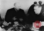 Immagine di I prigionieri di guerra Cina, 1951, secondo 12 filmato di repertorio 65675048301