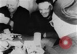 Immagine di I prigionieri di guerra Cina, 1951, secondo 35 filmato di repertorio 65675048301