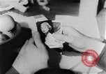Immagine di I prigionieri di guerra Cina, 1951, secondo 44 filmato di repertorio 65675048301