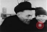 Immagine di I prigionieri di guerra Cina, 1951, secondo 13 filmato di repertorio 65675048302