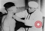 Immagine di I prigionieri di guerra Cina, 1951, secondo 31 filmato di repertorio 65675048303