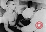 Immagine di I prigionieri di guerra Cina, 1951, secondo 51 filmato di repertorio 65675048303