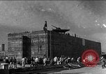 Standbild konkrete Lastkähne Portsmouth England, 1944, aus Sekunde 1 historischem Filmmaterial Videoclip 65675048313