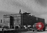 Standbild konkrete Lastkähne Portsmouth England, 1944, aus Sekunde 7 historischem Filmmaterial Videoclip 65675048313