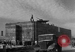 Standbild konkrete Lastkähne Portsmouth England, 1944, aus Sekunde 9 historischem Filmmaterial Videoclip 65675048313
