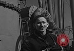 Standbild konkrete Lastkähne Portsmouth England, 1944, aus Sekunde 38 historischem Filmmaterial Videoclip 65675048314