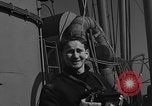 Standbild konkrete Lastkähne Portsmouth England, 1944, aus Sekunde 42 historischem Filmmaterial Videoclip 65675048314