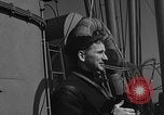 Standbild konkrete Lastkähne Portsmouth England, 1944, aus Sekunde 44 historischem Filmmaterial Videoclip 65675048314