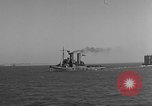 Standbild konkrete Aufsch Portsmouth England, 1944, aus Sekunde 36 historischem Filmmaterial Videoclip 65675048315