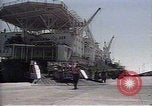 Standbild Weihnachten für die US-Küstenwache Saudi-arabien, 1991, aus Sekunde 8 historischem Filmmaterial Videoclip 65675048330