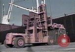Standbild Weihnachten für die US-Küstenwache Saudi-arabien, 1991, aus Sekunde 11 historischem Filmmaterial Videoclip 65675048330
