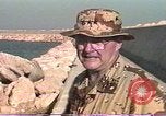 Standbild Weihnachten für die US-Küstenwache Saudi-arabien, 1991, aus Sekunde 29 historischem Filmmaterial Videoclip 65675048330
