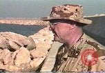 Standbild Weihnachten für die US-Küstenwache Saudi-arabien, 1991, aus Sekunde 31 historischem Filmmaterial Videoclip 65675048330