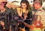 Standbild Schauspielerin Brook Shields nach US Coast Guard Port Security Unit Bahrain, 1991, aus Sekunde 34 historischem Filmmaterial Videoclip 65675048331
