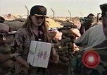 Standbild Schauspielerin Brook Shields nach US Coast Guard Port Security Unit Bahrain, 1991, aus Sekunde 45 historischem Filmmaterial Videoclip 65675048331