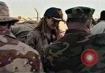 Standbild Schauspielerin Brook Shields nach US Coast Guard Port Security Unit Bahrain, 1991, aus Sekunde 47 historischem Filmmaterial Videoclip 65675048331