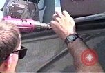 Standbild United States Coast Guard Mechanik Saudi-arabien, 1991, aus Sekunde 11 historischem Filmmaterial Videoclip 65675048333