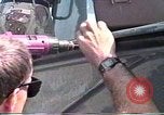 Standbild United States Coast Guard Mechanik Saudi-arabien, 1991, aus Sekunde 12 historischem Filmmaterial Videoclip 65675048333