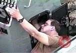 Standbild United States Coast Guard Mechanik Saudi-arabien, 1991, aus Sekunde 24 historischem Filmmaterial Videoclip 65675048333