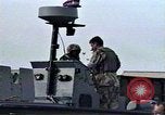 Standbild United States Coast Guard Mechanik Saudi-arabien, 1991, aus Sekunde 41 historischem Filmmaterial Videoclip 65675048333