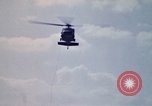 Standbild USA UH 60 Ägypten, 1980, aus Sekunde 6 historischem Filmmaterial Videoclip 65675048341