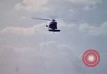 Standbild USA UH 60 Ägypten, 1980, aus Sekunde 21 historischem Filmmaterial Videoclip 65675048341