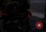 Standbild USA 101st Airborne Division Ägypten, 1980, aus Sekunde 10 historischem Filmmaterial Videoclip 65675048343