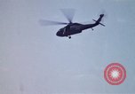 Standbild UH 60 Hubschrauber Ägypten, 1980, aus Sekunde 38 historischem Filmmaterial Videoclip 65675048345