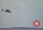 Standbild United States AH 1G Hubschrauber Ägypten, 1980, aus Sekunde 61 historischem Filmmaterial Videoclip 65675048348