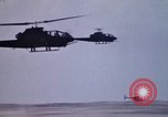 Standbild USA UH 60 Hubschrauber Ägypten, 1980, aus Sekunde 10 historischem Filmmaterial Videoclip 65675048349