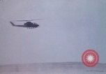 Standbild USA UH 60 Hubschrauber Ägypten, 1980, aus Sekunde 17 historischem Filmmaterial Videoclip 65675048349