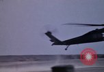 Standbild USA UH 60 Hubschrauber Ägypten, 1980, aus Sekunde 40 historischem Filmmaterial Videoclip 65675048349