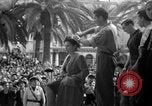 Standbild kollaborierenden Mädchen Menton Frankreich, 1944, aus Sekunde 40 historischem Filmmaterial Videoclip 65675048352