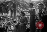 Standbild kollaborierenden Mädchen Menton Frankreich, 1944, aus Sekunde 42 historischem Filmmaterial Videoclip 65675048352