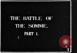 Image des soldats britanniques dans la bataille de la Somme France, 1916, de la seconde 6 séquences d'archives historiques vidéo 65675048355