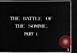 Image des soldats britanniques dans la bataille de la Somme France, 1916, de la seconde 11 séquences d'archives historiques vidéo 65675048355