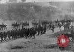 Image des soldats britanniques dans la bataille de la Somme France, 1916, de la seconde 41 séquences d'archives historiques vidéo 65675048355