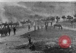 Image des soldats britanniques dans la bataille de la Somme France, 1916, de la seconde 49 séquences d'archives historiques vidéo 65675048355
