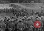 Image général britannique adresses troupes qui entrez la bataille de la Somme France, 1916, de la seconde 15 séquences d'archives historiques vidéo 65675048358