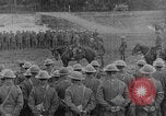 Image général britannique adresses troupes qui entrez la bataille de la Somme France, 1916, de la seconde 16 séquences d'archives historiques vidéo 65675048358