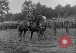 Image général britannique adresses troupes qui entrez la bataille de la Somme France, 1916, de la seconde 19 séquences d'archives historiques vidéo 65675048358