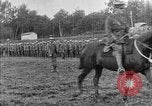 Image général britannique adresses troupes qui entrez la bataille de la Somme France, 1916, de la seconde 25 séquences d'archives historiques vidéo 65675048358