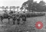 Image général britannique adresses troupes qui entrez la bataille de la Somme France, 1916, de la seconde 27 séquences d'archives historiques vidéo 65675048358