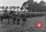 Image général britannique adresses troupes qui entrez la bataille de la Somme France, 1916, de la seconde 33 séquences d'archives historiques vidéo 65675048358