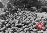 Image Les troupes britanniques employant Plum Pudding mortiers France, 1916, de la seconde 8 séquences d'archives historiques vidéo 65675048360