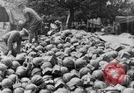 Image Les troupes britanniques employant Plum Pudding mortiers France, 1916, de la seconde 12 séquences d'archives historiques vidéo 65675048360