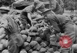 Image Les troupes britanniques employant Plum Pudding mortiers France, 1916, de la seconde 26 séquences d'archives historiques vidéo 65675048360
