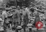 Image Les troupes britanniques employant Plum Pudding mortiers France, 1916, de la seconde 32 séquences d'archives historiques vidéo 65675048360