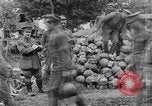Image Les troupes britanniques employant Plum Pudding mortiers France, 1916, de la seconde 41 séquences d'archives historiques vidéo 65675048360